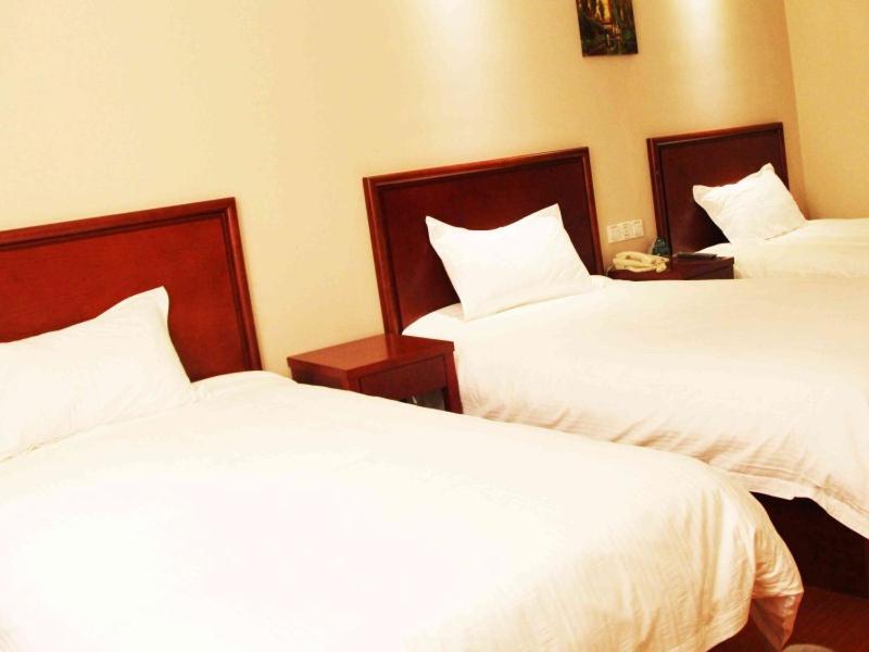 Greentree Inn Shandong Qingdao Development District Sdust Express Hotel Exterior foto