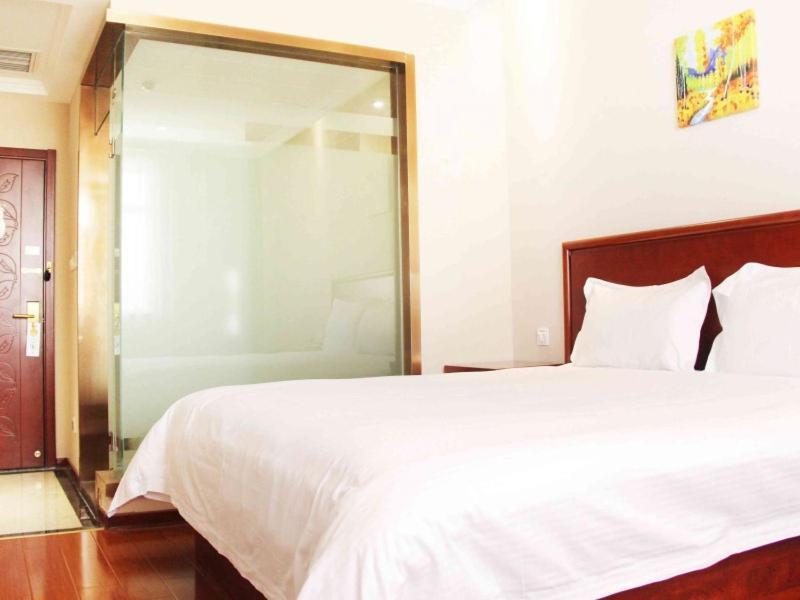 Greentree Inn Shandong Qingdao Development District Sdust Express Hotel Exterior foto